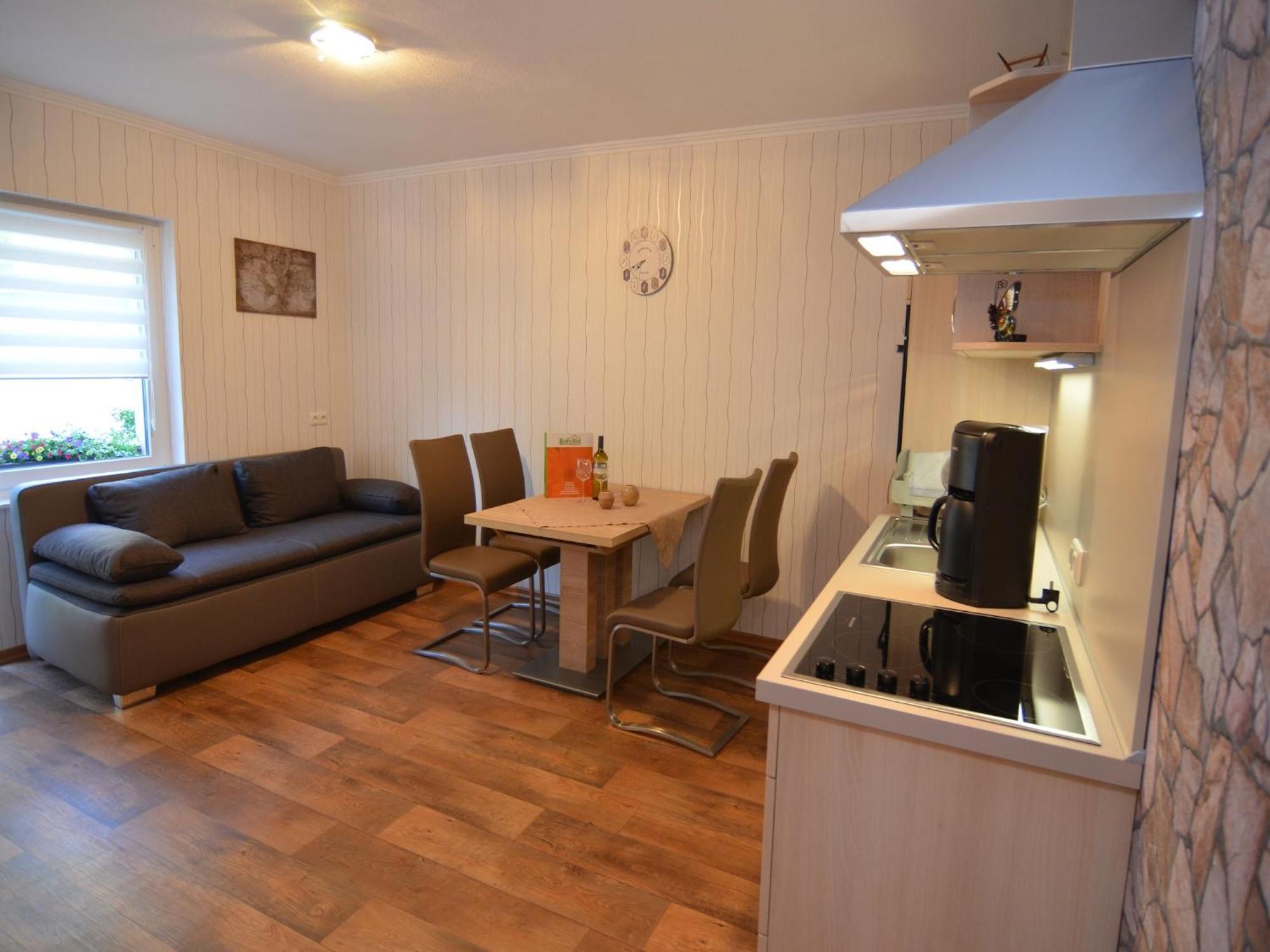 Modern Holiday Home Idyllic Setting With Terrace Medebach Exteriör bild